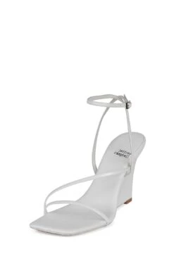 HIGHLIGHT 17 HIGHLIGHT -Jeffrey Campbell Store highlight yyh 585320