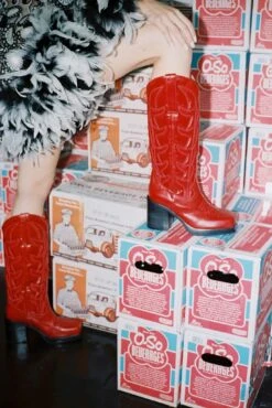 HOKEYPOKEY -Jeffrey Campbell Store hokeypokey knee high boot jeffrey campbell 396600