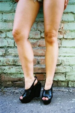 HYPERSPEED -Jeffrey Campbell Store hyperspeed platform sandal dv 949638