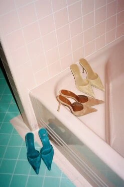 ROBYN -Jeffrey Campbell Store robyn heeled mule yyh 517588