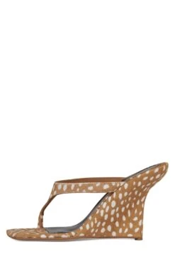 Strategy ROMEE-F -Jeffrey Campbell Store romee f wedge sandal strategy tan white spot 6 725726