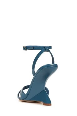 TRELLA -Jeffrey Campbell Store trella st 110922